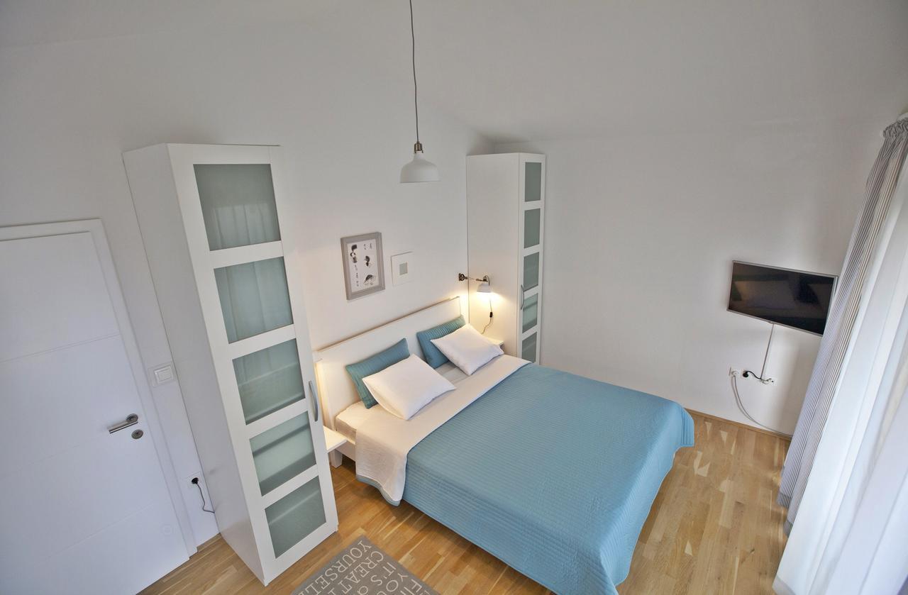 Apartments Roses Stobreč Dış mekan fotoğraf