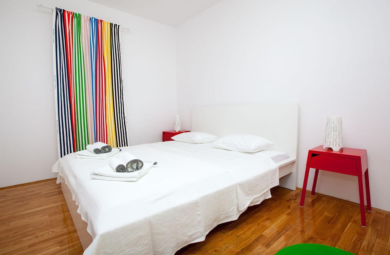 Apartments Roses Stobreč Dış mekan fotoğraf