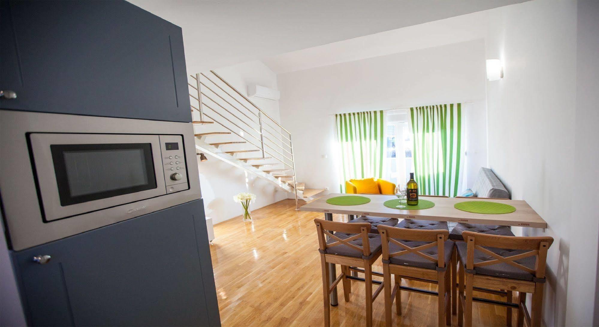 Apartments Roses Stobreč Dış mekan fotoğraf