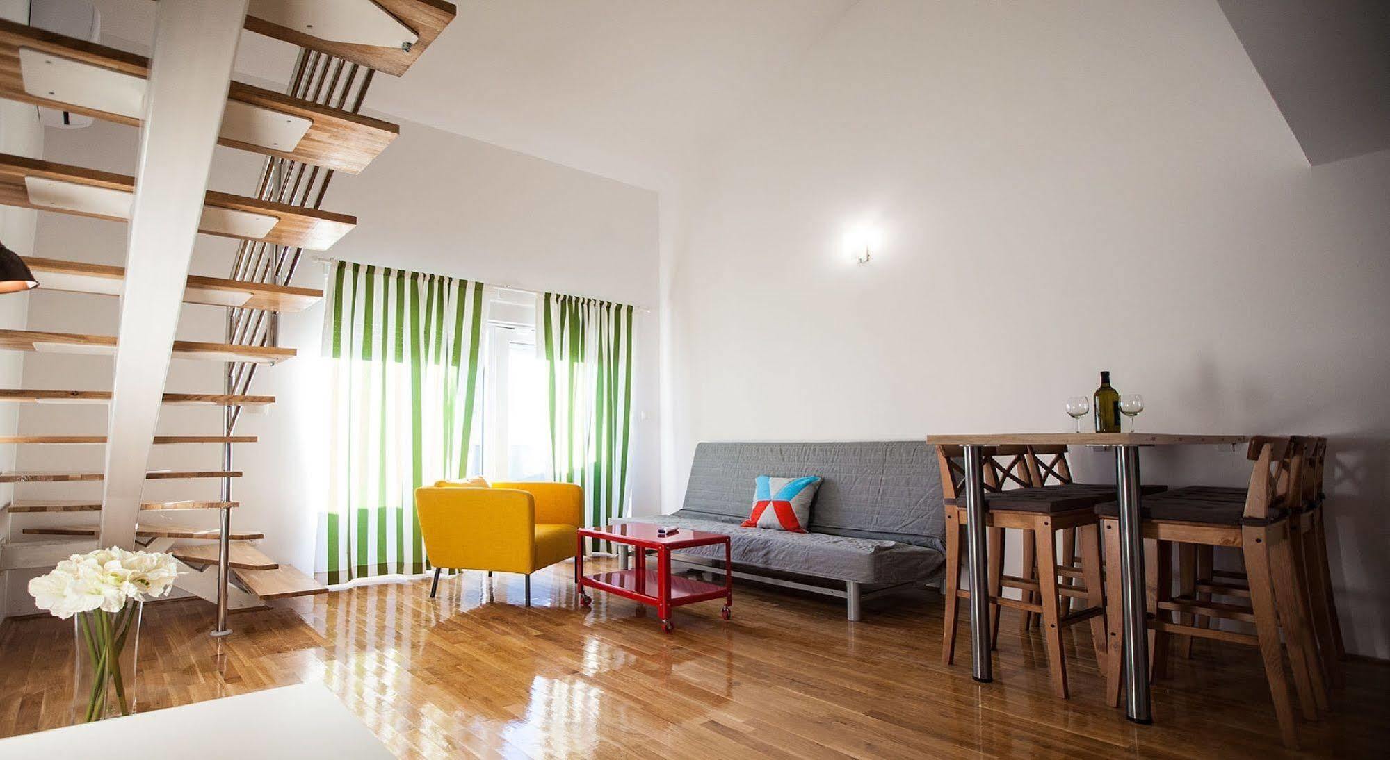 Apartments Roses Stobreč Dış mekan fotoğraf